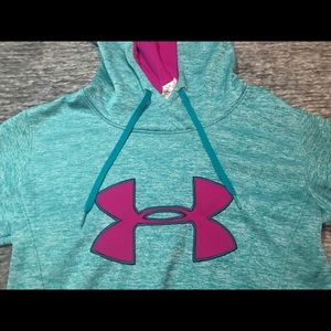 Under Armour teal sweatshirt